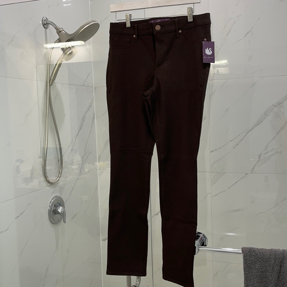 Gloria Vanderbilt Vilma Pointe Legging Brown